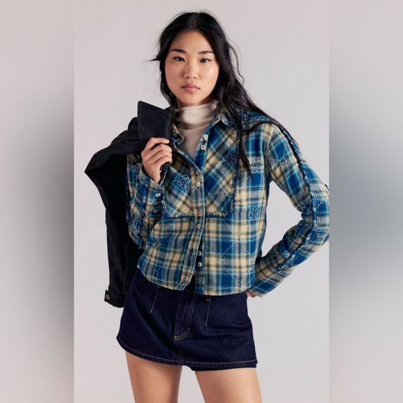 Free People Tops - Free People We The Free Georgia Plaid Embroidered Button Down. NWT. Navy